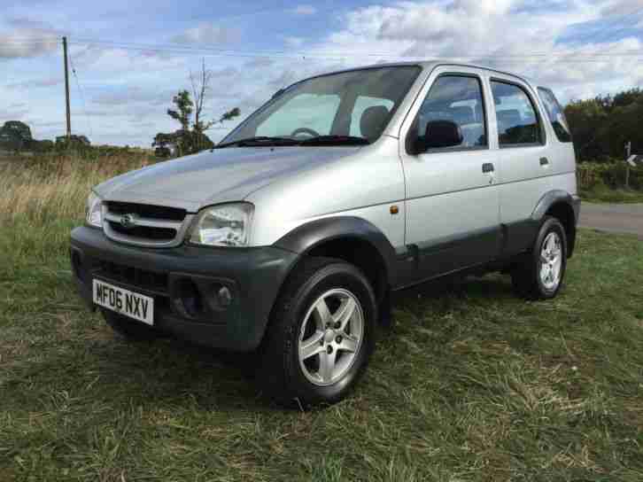 2006 TERIOS 1.3 TRACKER 4X4 GENUINE