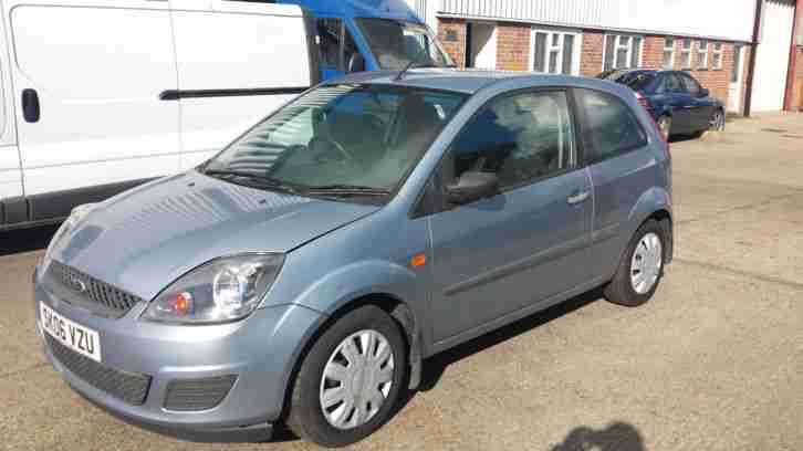 2006 FORD FIESTA STUDIO BLUE 4 MONTHS MOT DRIVES PERFECT CHEAP TO SELL