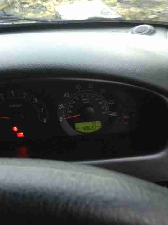 2006 HYUNDAI TRAJET GSI RED