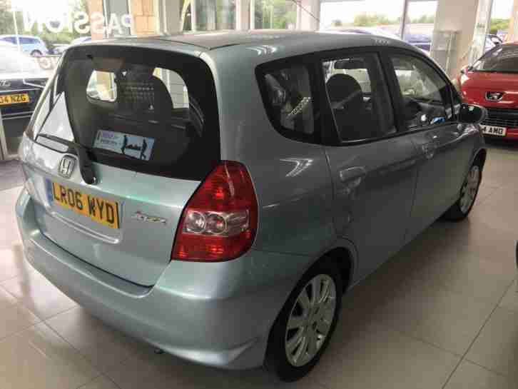2006 Honda Jazz 1.4i-DSI Automat CVT-7 SE, very very clean car with Full service