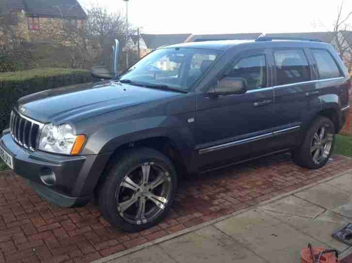 2006 GRAND CHEROKEE 5.7 HEMI LTD with