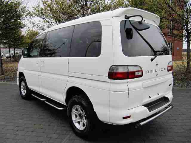 2006 MITSUBISHI DELICA 3.0 SPACEGEAR ACTIVE FIELD 7 SEATER 4X4 AUTOMATIC