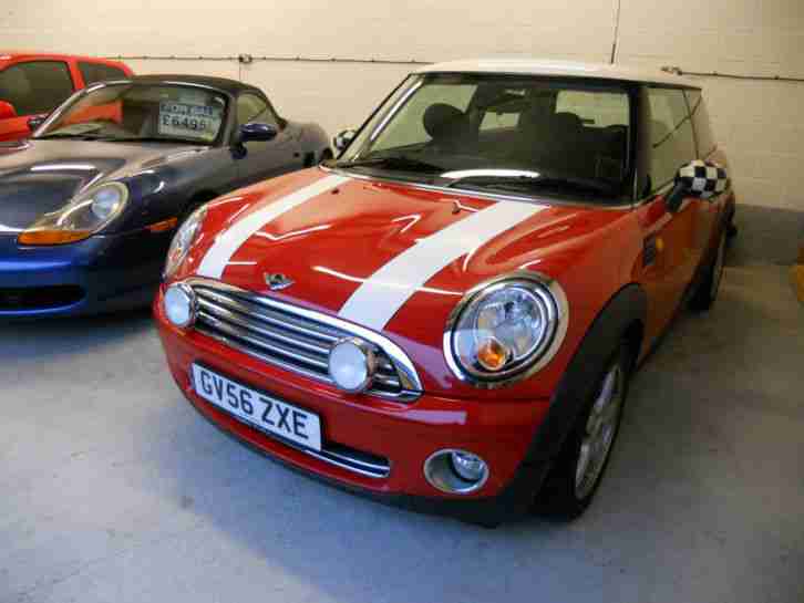 2006 Cooper 1.6cc Bright Red with White