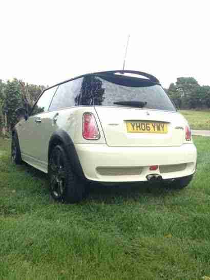 2006 Mini Cooper S JCW - White 44,500 Miles - Factory Recaro Seats -Stunning Car