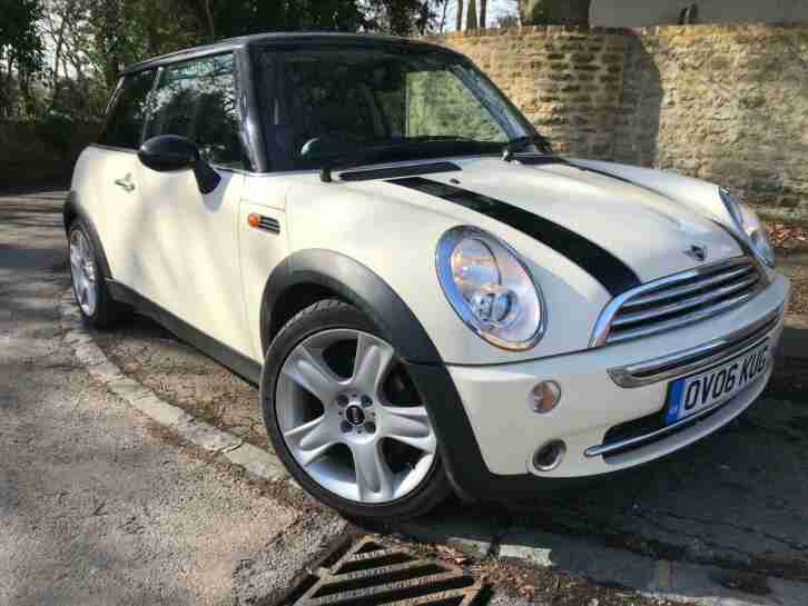 2006 Mini Cooper, long MOT, leather and special wheels.