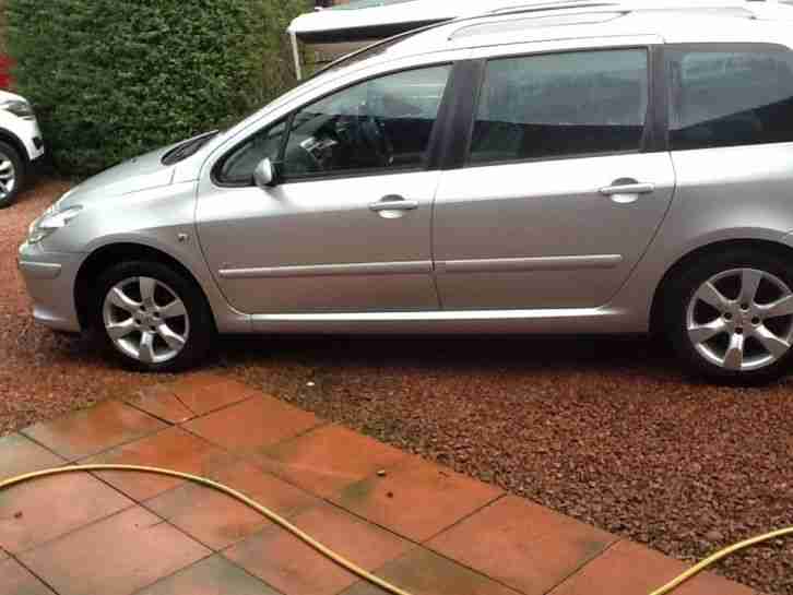 2006 PEUGEOT 307 SW SE HDI SILVER TAXED AND MOT'D UNTIL END JUNE 2015