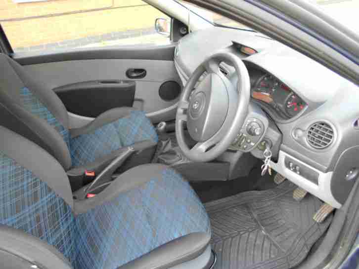 2006 RENAULT CLIO EXTREME BLUE 1.2 PETROL 1 DAY LISTING ONLY