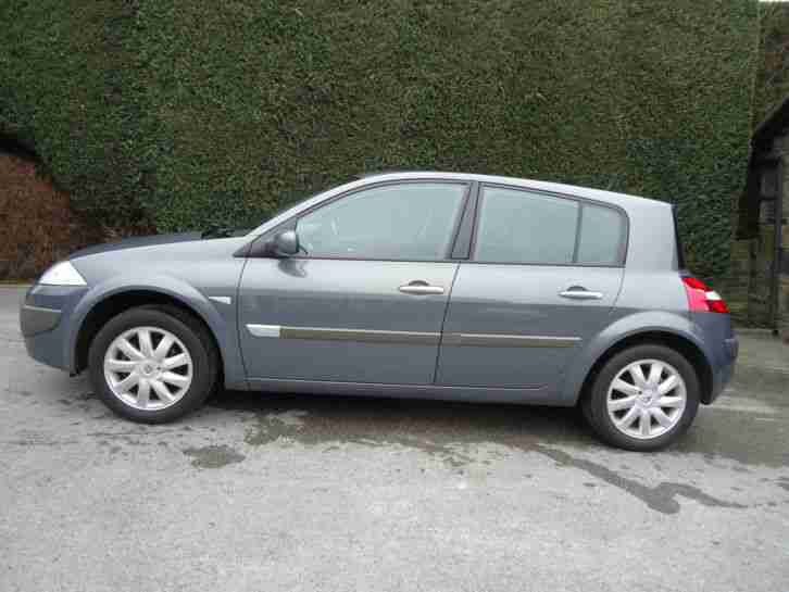 2006 RENAULT MEGANE 1.6 DYNAMIQUE 5 DOOR ONLY 44438 MILES FULL SERVICE HISTORY