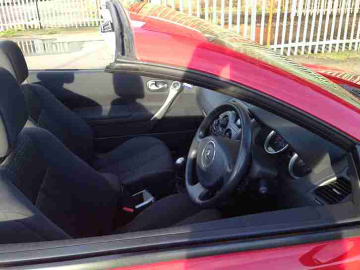 2006 RENAULT MEGANE DYNAMIQUE RED Coupe Convertable