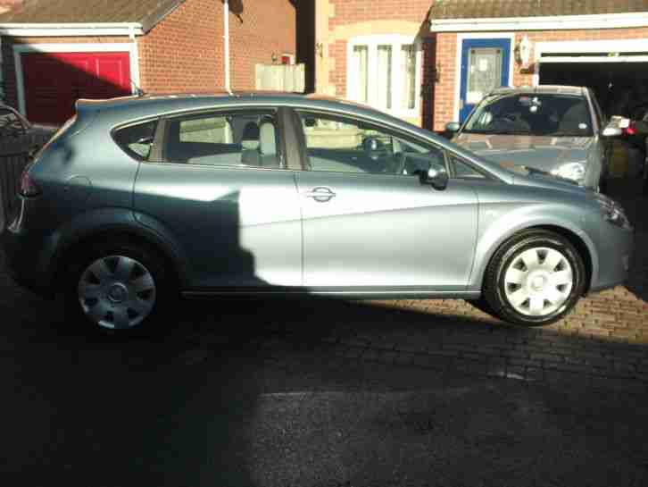 2006 SEAT LEON 1.6 REFERENCE IN PEARL BLUE, 66000 MILES, FULL SERVICE HISTORY