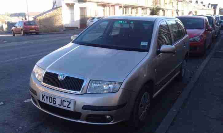 2006 FABIA AMBIENTE TDI 80 BEIGE