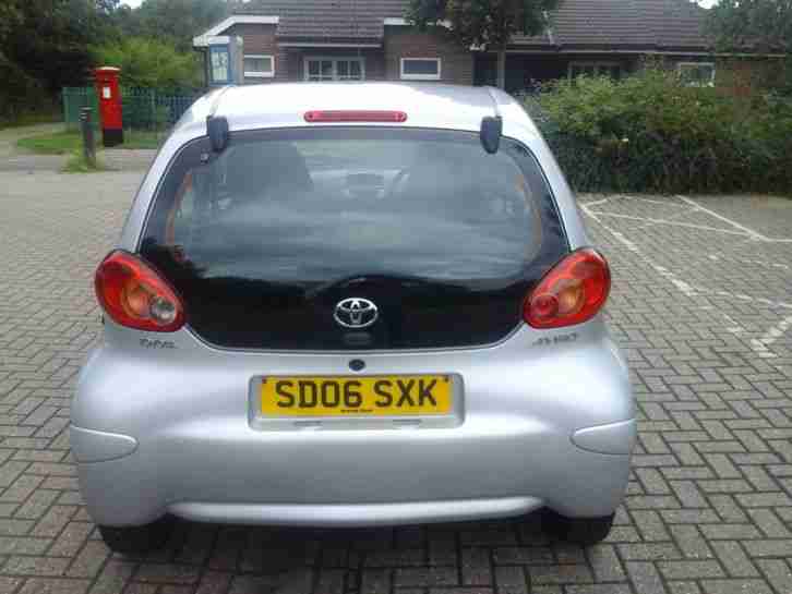 2006 TOYOTA AYGO+ D-4D SILVER