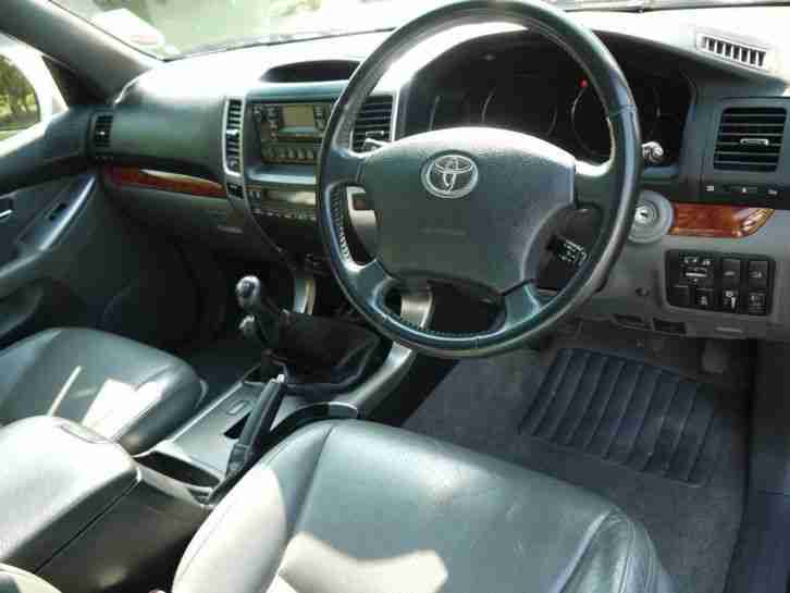 2006 TOYOTA LAND CRUISER 3.0 D-4D LC4 5dr [6]