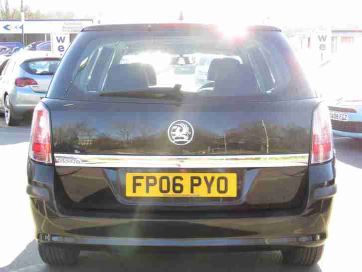 2006 VAUXHALL ASTRA 1.4i 16V Life ESTATE