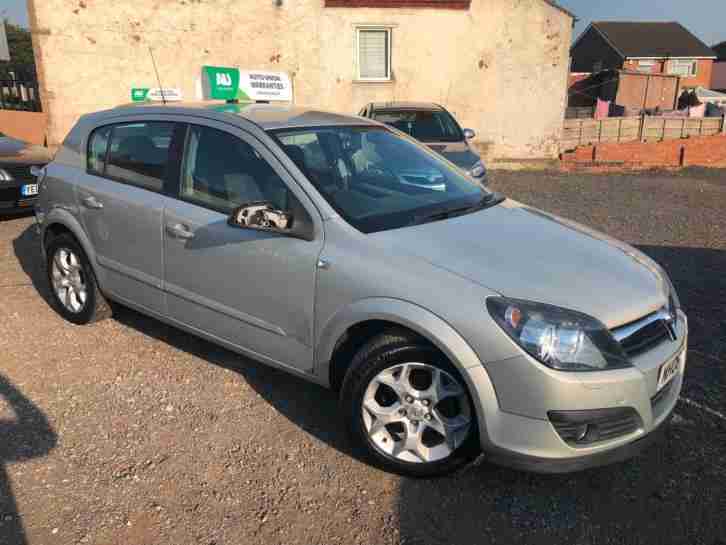 Ambtenaren Bengelen Afstotend 2006 VAUXHALL ASTRA 1.4i 16v SXI 5 DOOR HATCHBACK LOW MILEAGE GREAT