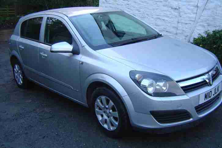 2006 VAUXHALL ASTRA CLUB 1.4 16V TWINPORT 5 DR HATCH EXCELLENT DRIVE NEW MOT