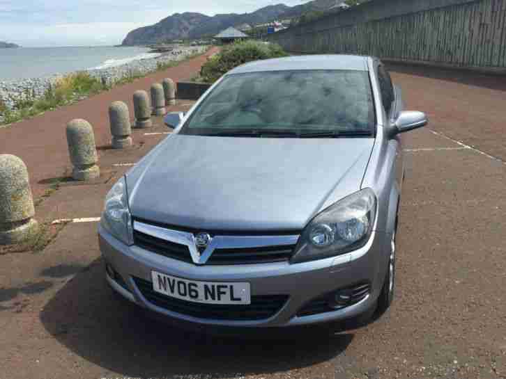 2006 VAUXHALL ASTRA SXI SILVER