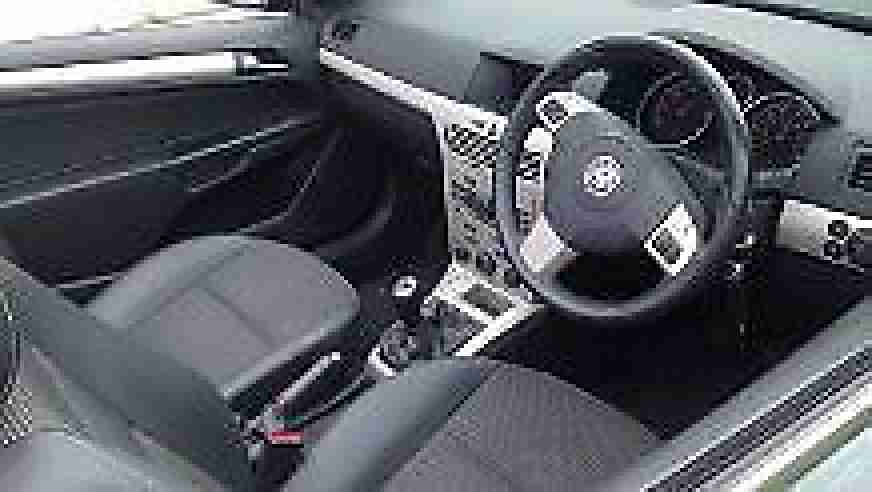 2006 VAUXHALL ASTRA T-TOP DESIGN CDTI GREEN
