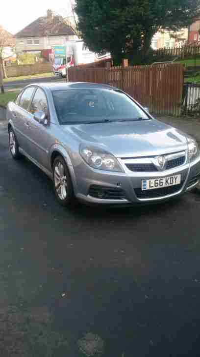 2006 VECTRA SRI NAV SILVER