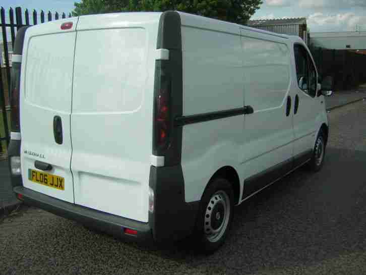 2006 VAUXHALL VIVARO 2900 DI SWB WHITE 98803 MILES 06 REG TWIN SIDE DOORS