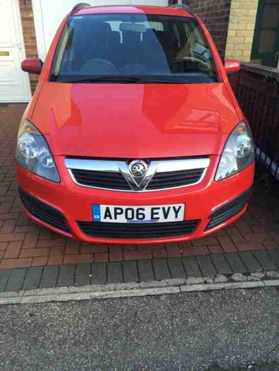 ***2006 VAUXHALL ZAFIRA LIFE RED 7 SEATER FULL SERVICE HISTORY MOT MUST SEE***