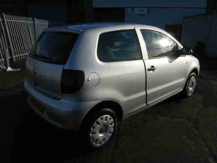 2006 VOLKSWAGEN FOX 75 SILVER