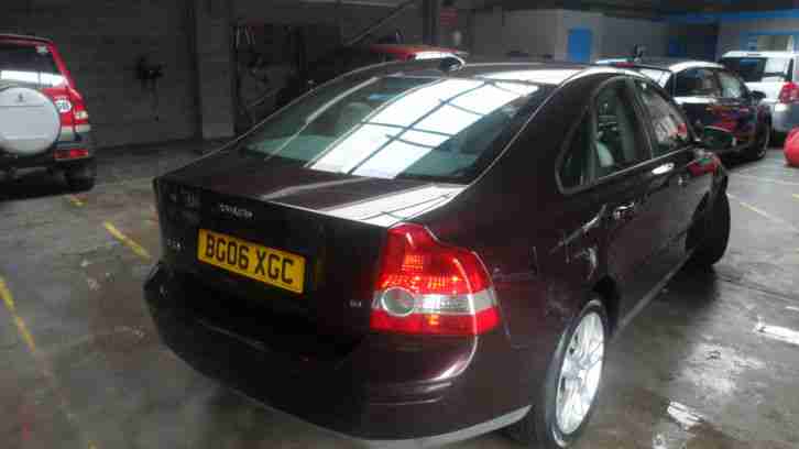 2006 VOLVO S40 SE MAUVE/PURPLE