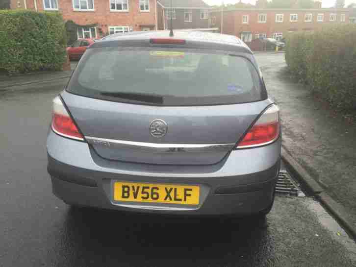 2006 Vauxhall Astra 1.4 petrol lower mile only 81k with fully service history ++