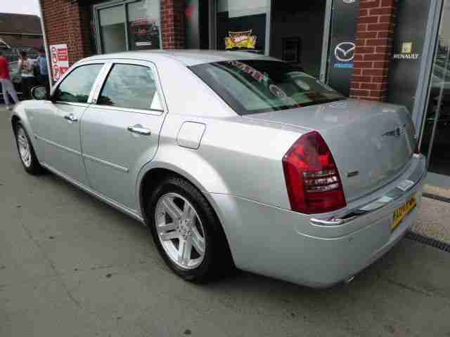 2007 07 CHRYSLER 300C 3.0 CRD RHD 4D AUTO 218 BHP DIESEL SATNAV HPI CLEAR