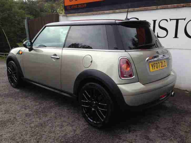 2007 07 MINI COOPER 1.6 120BHP CHILLI WORKS 17''ALLOYS 60K S/H MET SILVER/BLACK