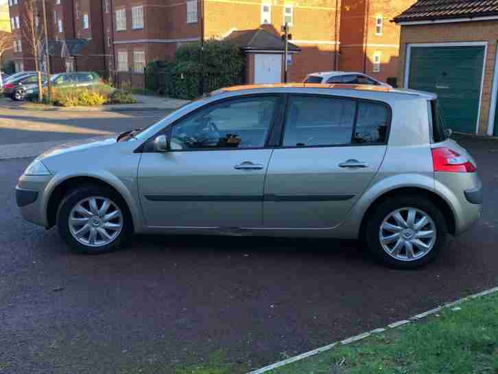 2007/07 REG RENAULT MEGANE 1.4 DYNAMIQUE ** IDEAL FIRST CAR + PETROL ** £ 1295