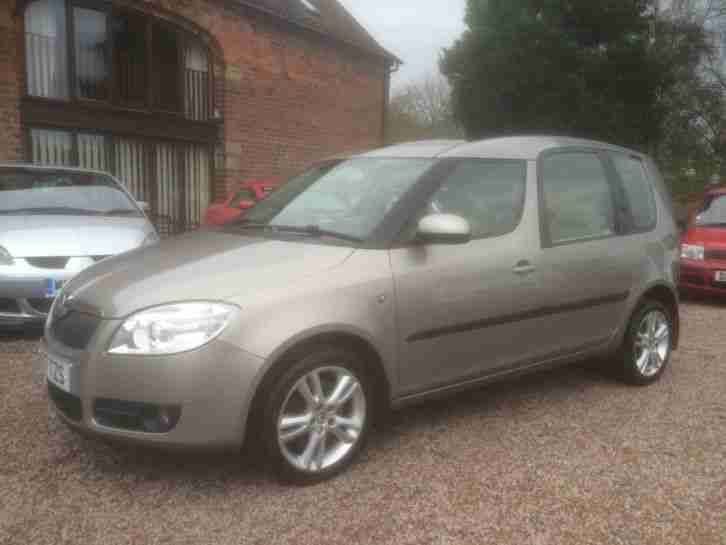 2007 (07 REG) SKODA ROOMSTER 1.6 3 16V 5DR AUTOMATIC FSH PANORAMIC GLASS ROOF