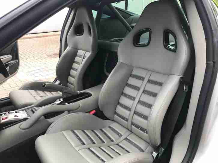  Colour Seats