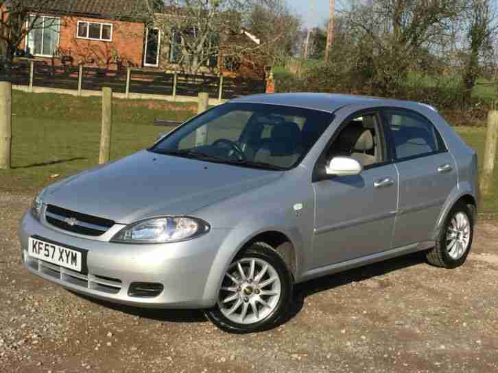 2007 57 CHEVROLET LACETTI 1.6 SX 5 DOOR SILVER VERY CLEAN AND TIDY