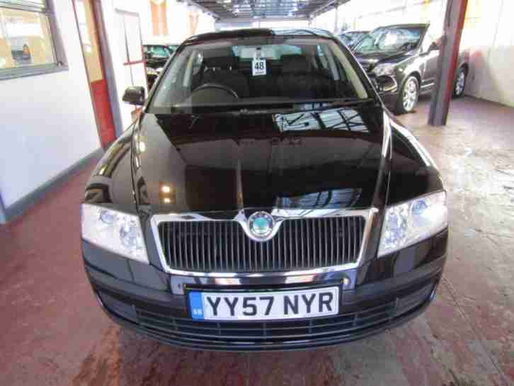 2007 57 SKODA OCTAVIA 1.6 AMBIENTE FSI 5D 114 BHP SUPER VALUE VERY CLEAN