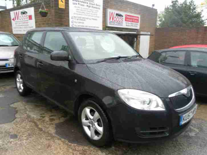 2007(57)Skoda Fabia 1.4 16v 2,Black 5dr,Only 32,000m,Full Skoda S/History.