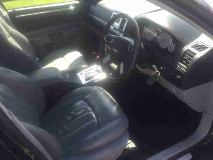 2007 CHRYSLER 300C CRD Bentley Grill - Fully Loaded - Only 78000 Miles