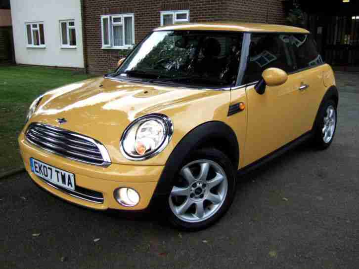 2007 Cooper 1.6 Air Conditioned, Half