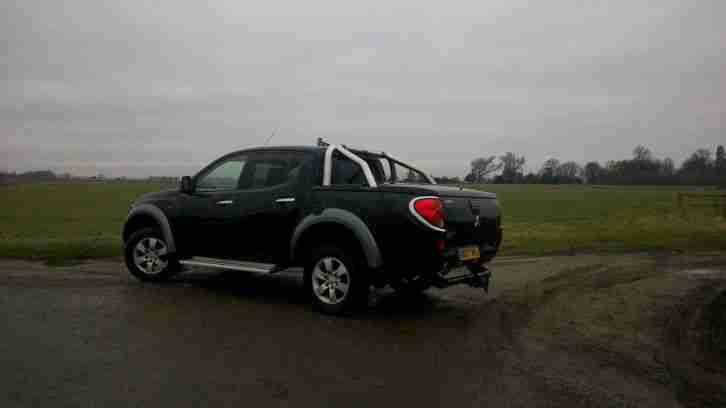 2007 Mitsubishi L200 Animal 77k miles fsh load cover towbar warrior Automatic