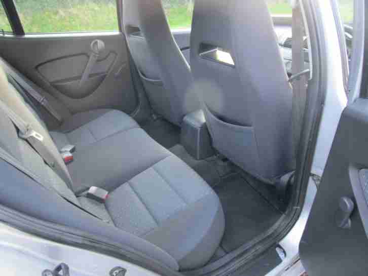 2007 Proton Gen-2 1.6 GLS 5 doors AUTOMATIC petrol in silver