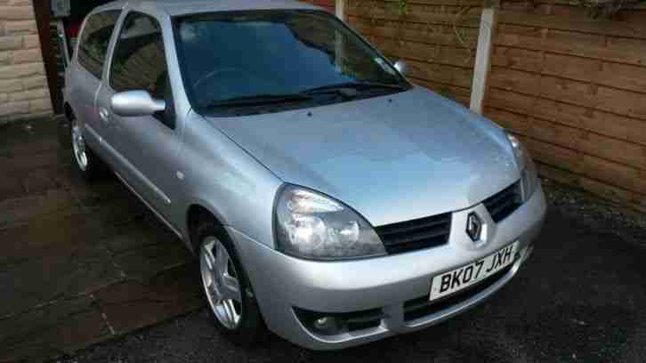 2007 RENAULT CLIO CAMPUS SPORT 16V SILVER 1.2 Air con Full History Lovely car