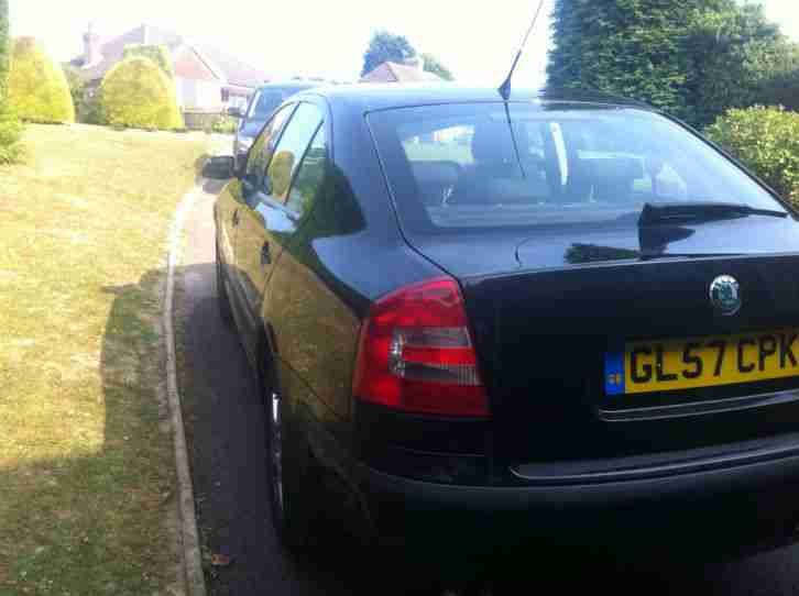 2007 SKODA OCTAVIA AMBIENTE TDI PD BLACK (57 plate)