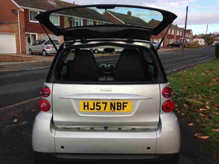 2007 SMART FORTWO PASSION 84 SEMI-AUTO 29800m FSH 14 stamps in service book A/C