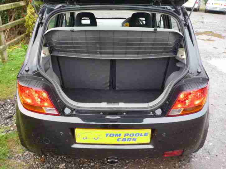 2007 Solid Black Proton Savvy 1.2 Style 5 Dr Petrol