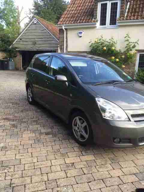 2007 TOYOTA COROLLA VERSO TR D-4D GREY