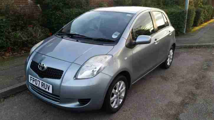 2007 YARIS ZINC SILVER