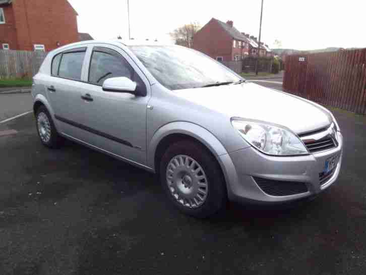 2007 VAUXHALL ASTRA 1.6 LIFE ONLY 62000 MILES CAM BELT DONE
