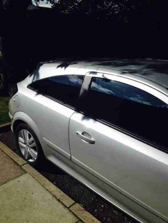 2007 VAUXHALL ASTRA SXI SILVER