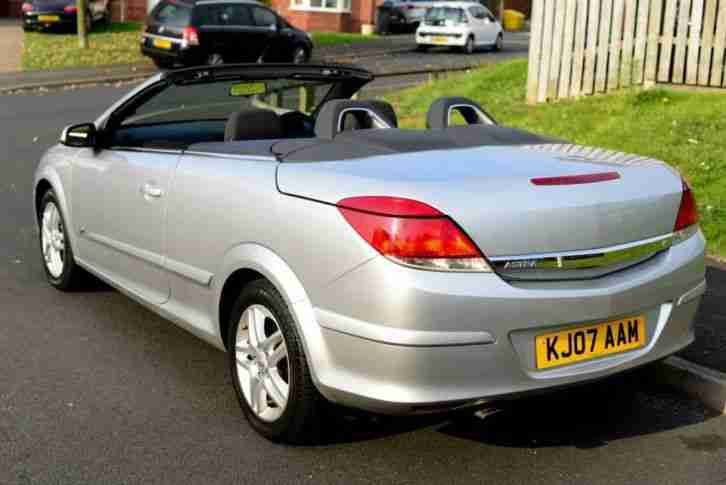 2007 VAUXHALL ASTRA TWIN TOP SPORT SILVER