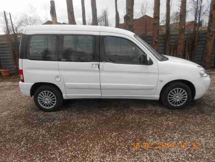 2007 citreon berlingo multispace forte white with black trim